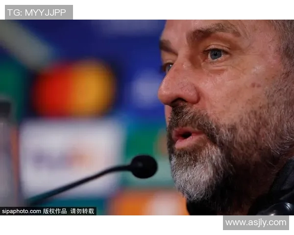 足球场上的风云人物最爱惹祸的明星球员背后的故事与争议 足球场上的风云人物最爱惹祸的明星球员背后的故事与争议