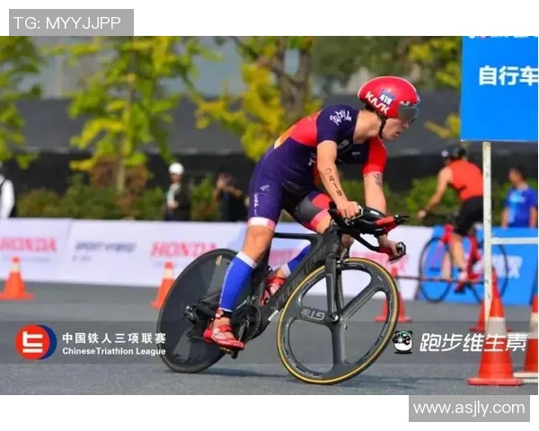 南京篮球队的辉煌征程与精英赛背后的奋斗故事 南京篮球队的辉煌征程与精英赛背后的奋斗故事