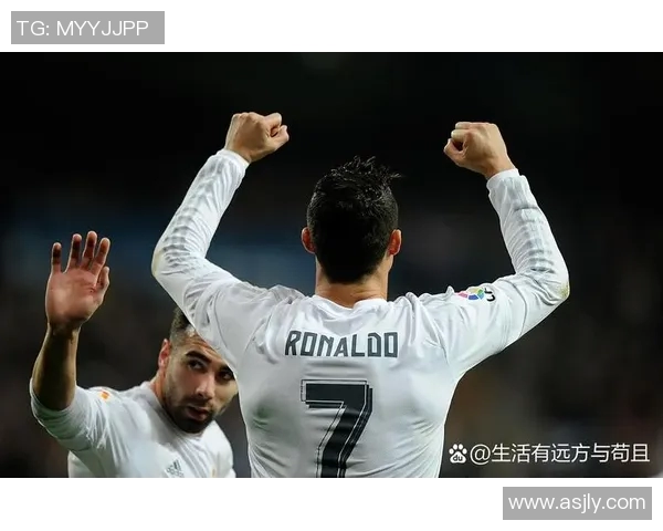 国际足球明星同人创作盛宴探索球场背后的故事与情感交织